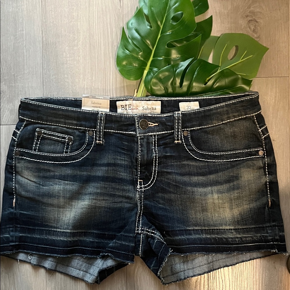 Sabora Women's Dark Blue Jean Shorts